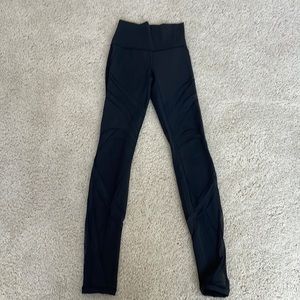 Lululemon mesh leggings